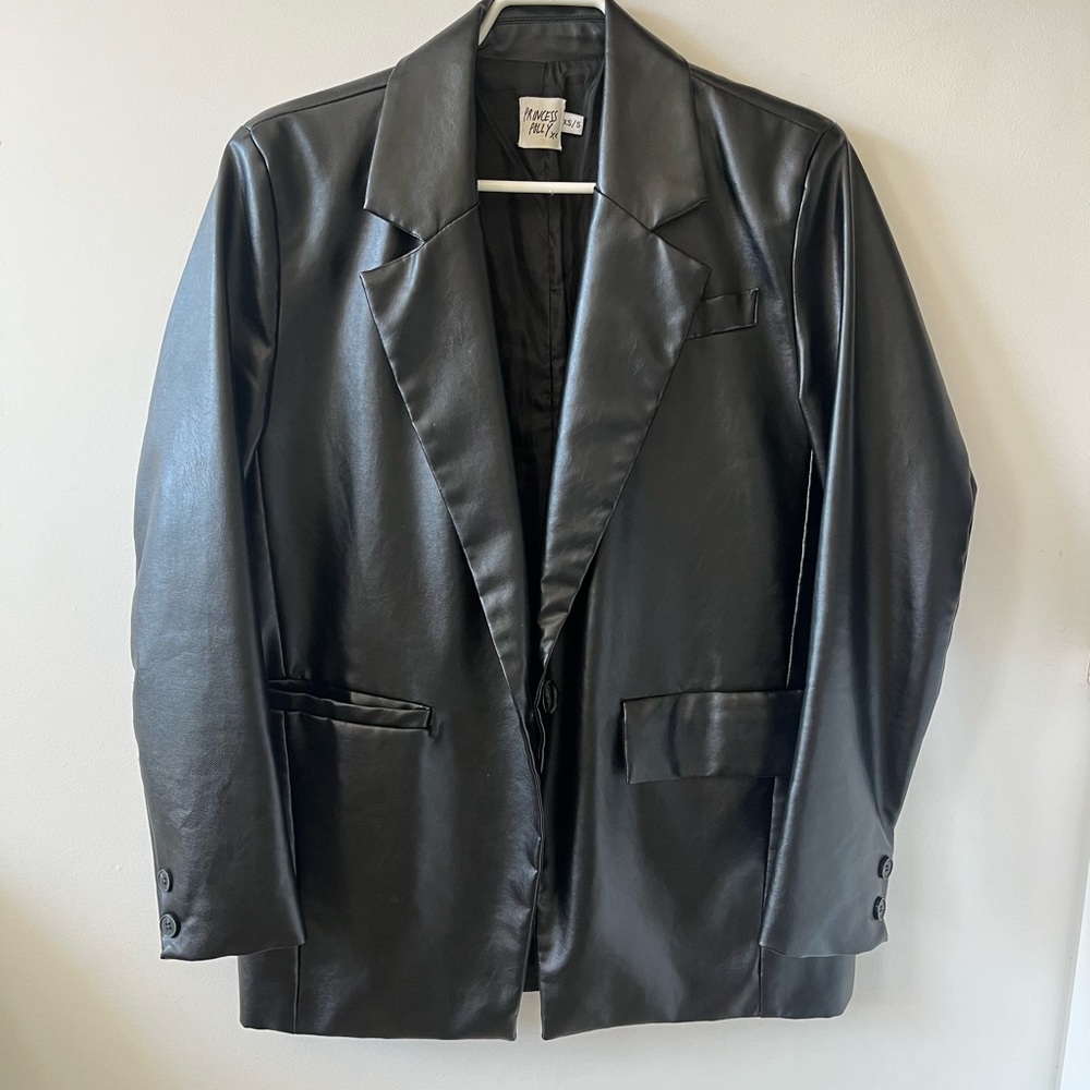 Princess Polly leather jacket in size xs/s.
